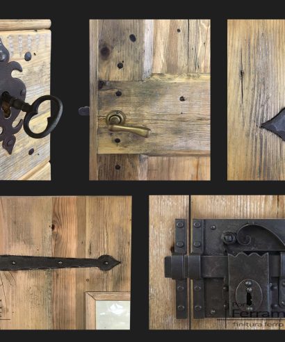 Cerniere, serrature e maniglie per porte country vintage, in ferro battuto e forgiato e ottone vecchio.